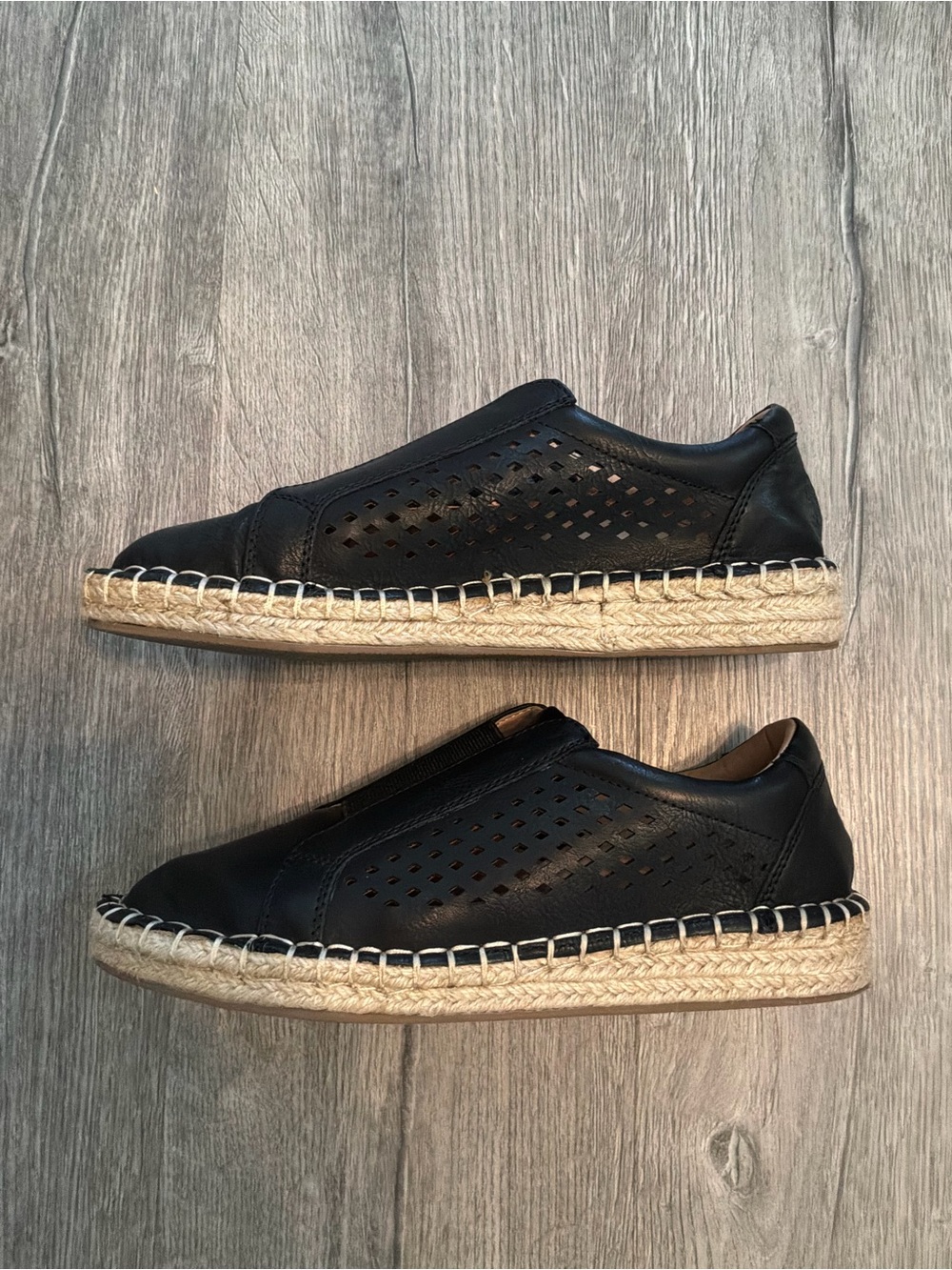 Journee Collection Kandis Black Casual Shoes Women’s 8.5